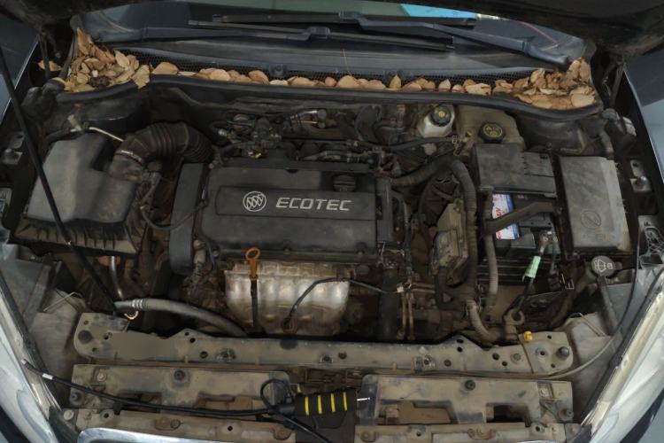 Used Buick GT 2013 GT 1.6L Automatic Fashion Edition Engine Bay