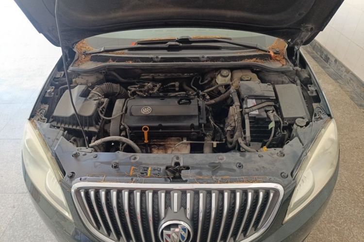Used Buick GT 2013 GT 1.6L Manual Entry-Level Model Engine Bay