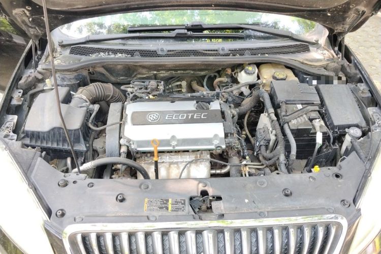 Used Buick GT 2013 GT 1.6L Automatic Fashion Edition Engine Bay
