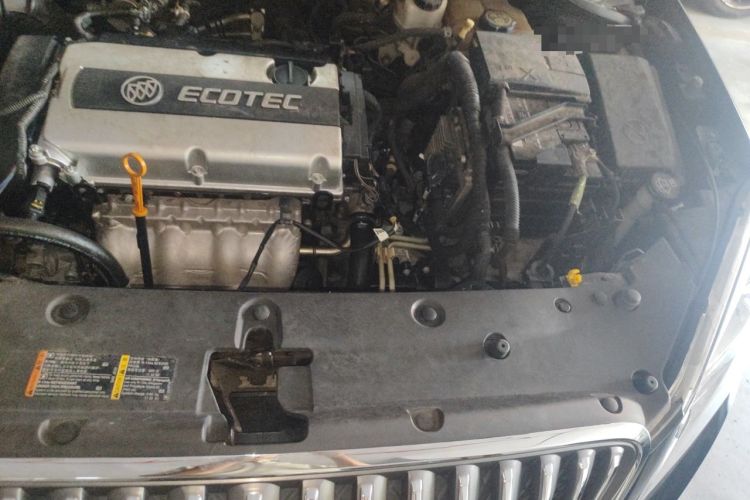 Used Buick GT 2013 GT 1.6L Automatic Fashion Edition Engine Bay Left