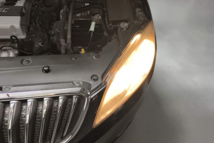 Used Buick GT 2013 GT 1.6L Manual Entry-Level Model Engine Bay Left