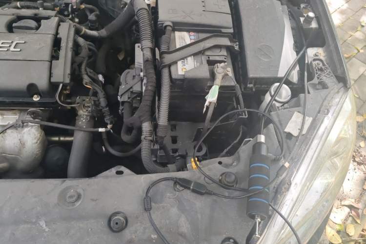 Used Buick GT 2013 GT 1.6L Manual Entry-Level Model Engine Bay Left