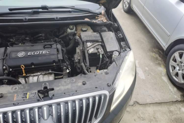 Used Buick GT 2013 GT 1.6L Manual Comfort Edition Engine Bay Left