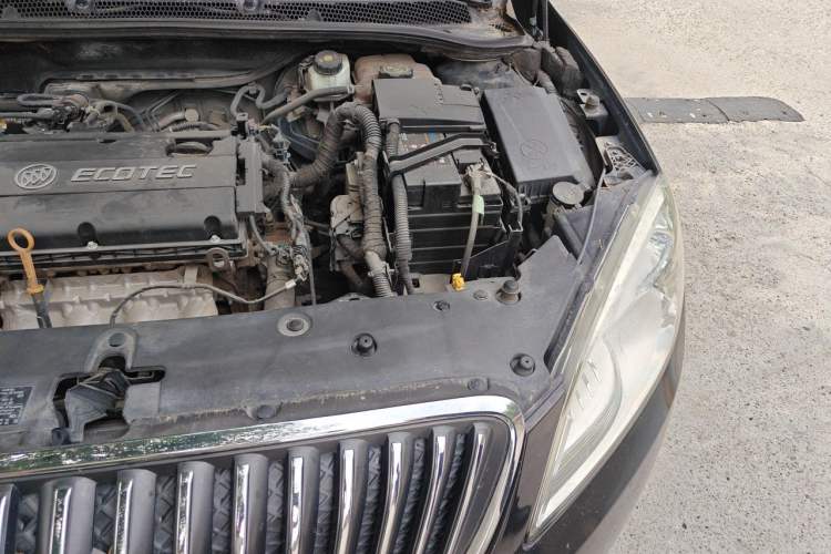 Used Buick GT 2013 GT 1.6L Manual Entry-Level Model Engine Bay Left