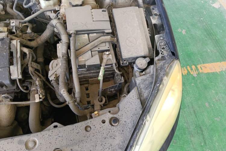 Used Buick GT 2013 GT 1.6L Manual Entry-Level Model Engine Bay Left