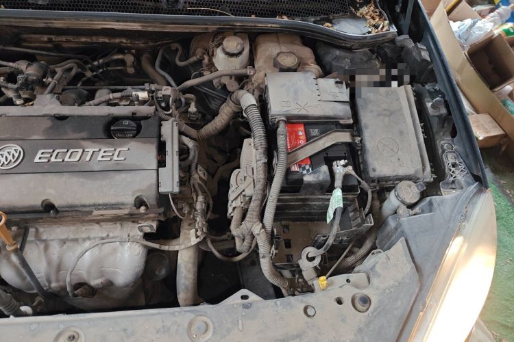 Used Buick GT 2013 GT 1.6L Manual Entry-Level Model Engine Bay Left