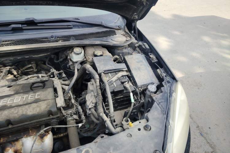 Used Buick GT 2013 GT 1.6L Manual Entry-Level Model Engine Bay Left