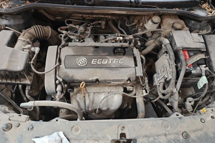 Used Buick GT 2013 GT 1.6L Manual Entry-Level Model Engine Bay