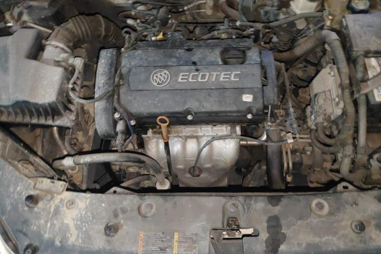 Used Buick GT 2013 GT 1.6L Automatic Fashion Edition Engine Bay