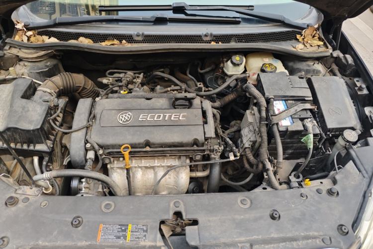 Used Buick GT 2013 GT 1.6L Manual Entry-Level Model Engine Bay