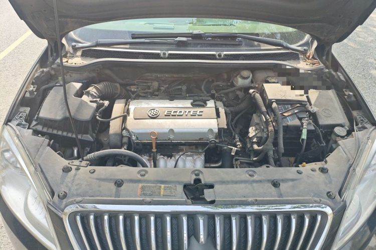 Used Buick GT 2013 GT 1.6L Automatic Fashion Edition Engine Bay