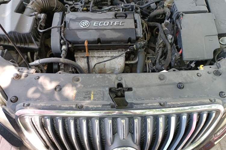 Used Buick GT 2013 GT 1.6L Automatic Fashion Edition Engine Bay
