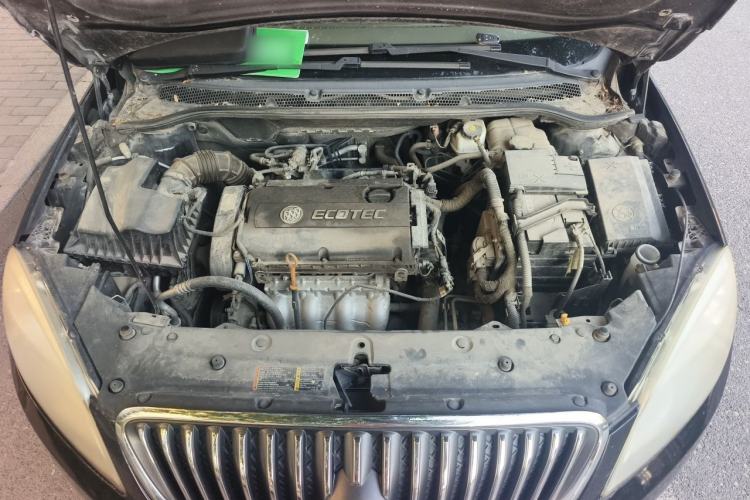 Used Buick GT 2013 GT 1.6L Automatic Fashion Edition Engine Bay