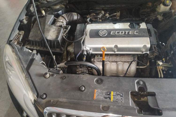 Used Buick GT 2013 GT 1.6L Automatic Fashion Edition Engine Bay Right