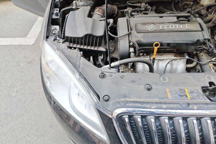 Used Buick GT 2013 GT 1.6L Automatic Fashion Edition Engine Bay Right