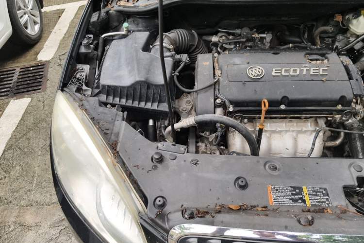 Used Buick GT 2013 GT 1.6L Automatic Fashion Edition Engine Bay Right