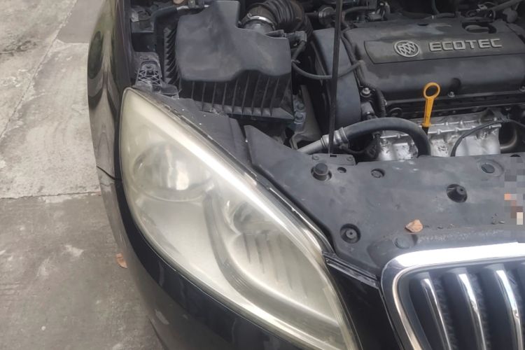 Used Buick GT 2013 GT 1.6L Automatic Fashion Edition Engine Bay Right