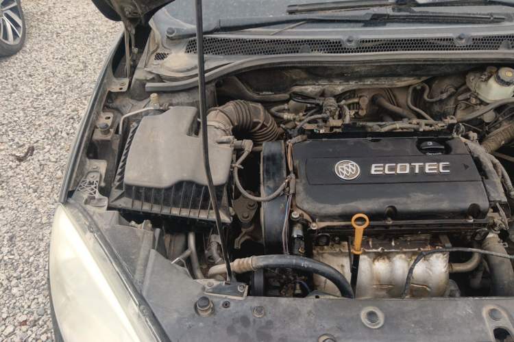 Used Buick GT 2013 GT 1.6L Manual Comfort Edition Engine Bay Right