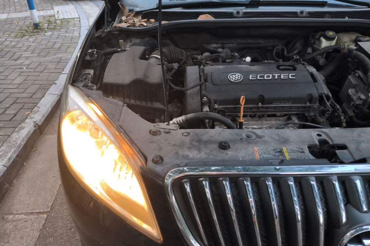 Used Buick GT 2013 GT 1.6L Manual Entry-Level Model Engine Bay Right