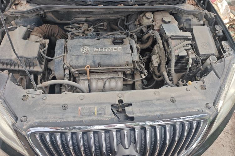 Used Buick GT 2013 XT 1.6L Manual Entry-Level Model Engine Bay