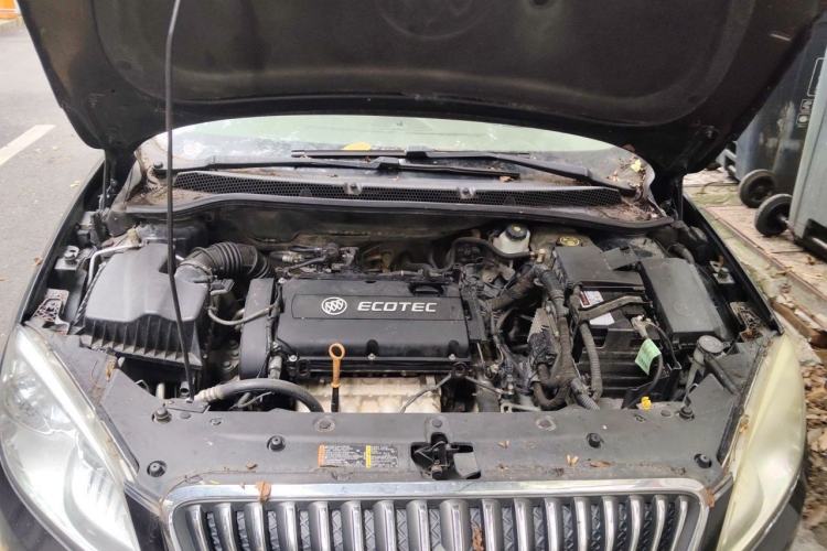 Used Buick GT 2013 GT 1.6L Automatic Fashion Edition Engine Bay