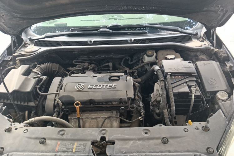 Used Buick GT 2013 GT 1.6L Manual Entry-Level Model Engine Bay