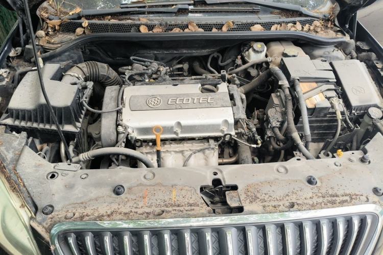 Used Buick GT 2013 GT 1.6L Manual Entry-Level Model Engine Bay