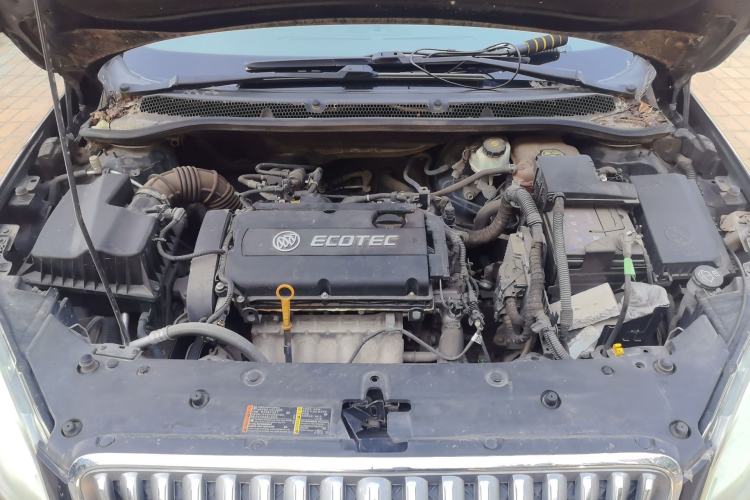 Used Buick GT 2013 GT 1.6L Manual Entry-Level Model Engine Bay
