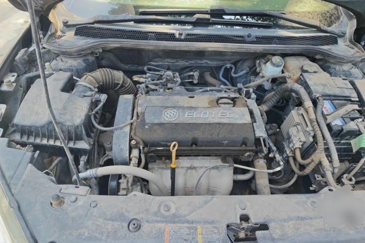 Used Buick GT 2013 GT 1.6L Manual Entry-Level Model Engine Bay