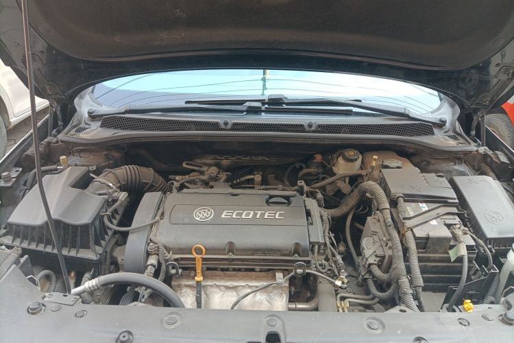 Used Buick GT 2013 GT 1.6L Automatic Fashion Edition Engine Bay
