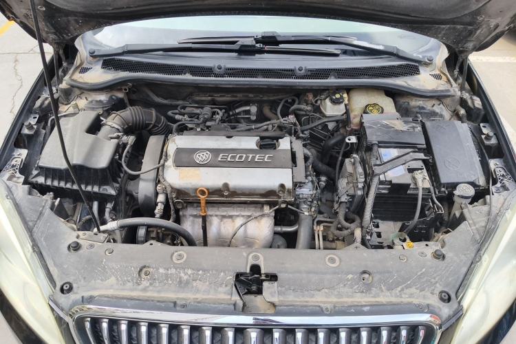 Used Buick GT 2013 GT 1.6L Automatic Fashion Edition Engine Bay