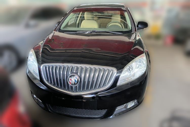 Used Buick GT 2013 GT 1.6L Automatic Fashion Edition Front