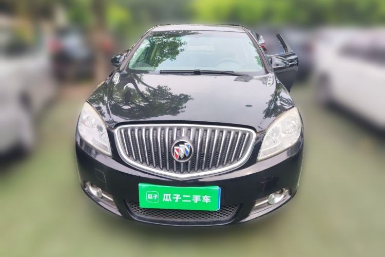 Used Buick GT 2013 GT 1.6L Automatic Fashion Edition Front