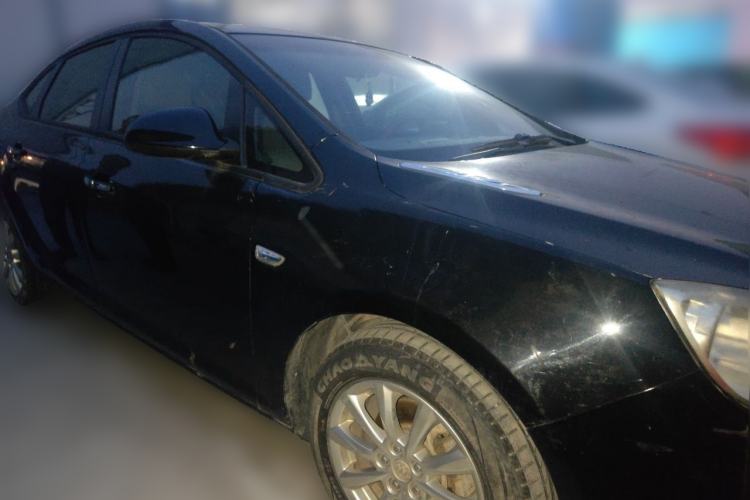 Used Buick GT 2013 GT 1.6L Manual Entry-Level Model Front Right 45 Deg