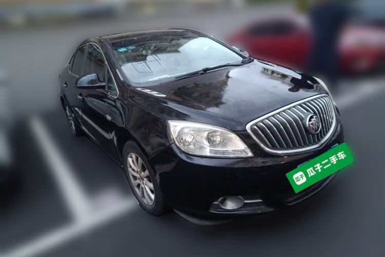 Used Buick GT 2013 GT 1.6L Automatic Fashion Edition Front Right 45 Deg