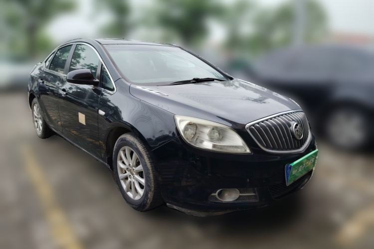 Used Buick GT 2013 GT 1.6L Automatic Fashion Edition Front Right 45 Deg