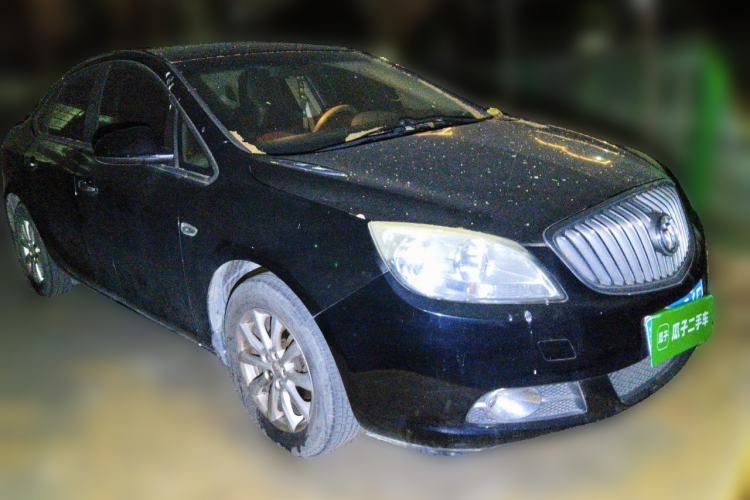 Used Buick GT 2013 GT 1.6L Automatic Fashion Edition Front Right 45 Deg
