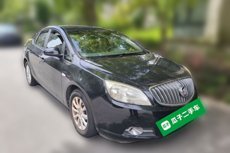 Used Buick GT 2013 GT 1.6L Automatic Fashion Edition Front Right 45 Deg