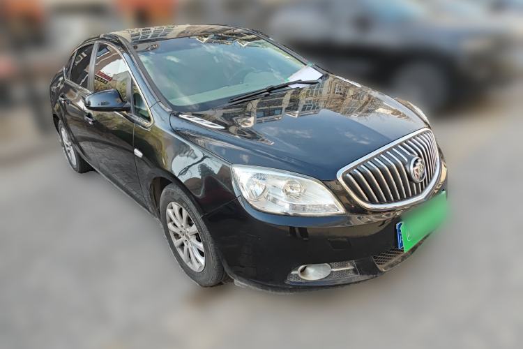 Used Buick GT 2013 GT 1.6L Automatic Fashion Edition Front Right 45 Deg