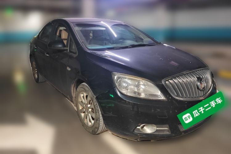 Used Buick GT 2013 GT 1.6L Automatic Fashion Edition Front Right 45 Deg