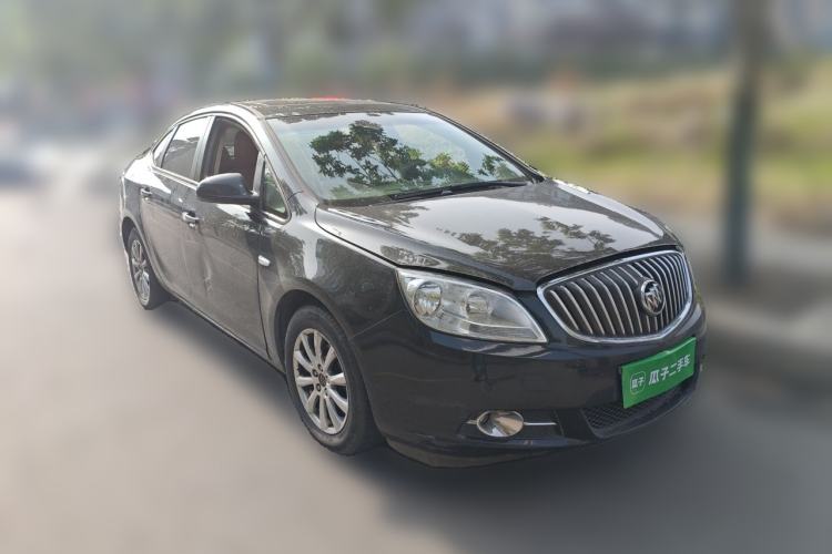 Used Buick GT 2013 GT 1.6L Automatic Fashion Edition Front Right 45 Deg
