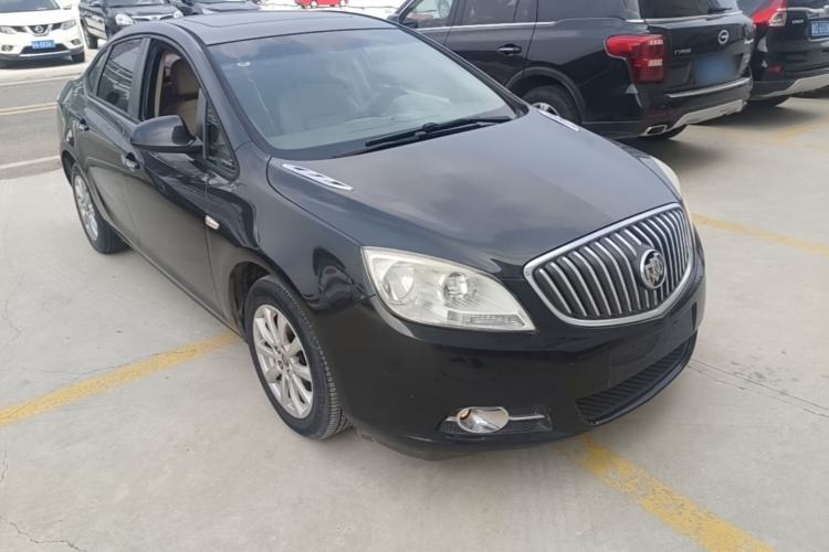 Used Buick GT 2013 GT 1.6L Manual Entry-Level Model Front Right 45 Deg