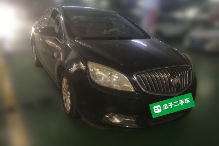 Used Buick GT 2013 GT 1.6L Manual Entry-Level Model Front Right 45 Deg