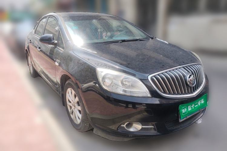 Used Buick GT 2013 GT 1.6L Automatic Fashion Edition Front Right 45 Deg