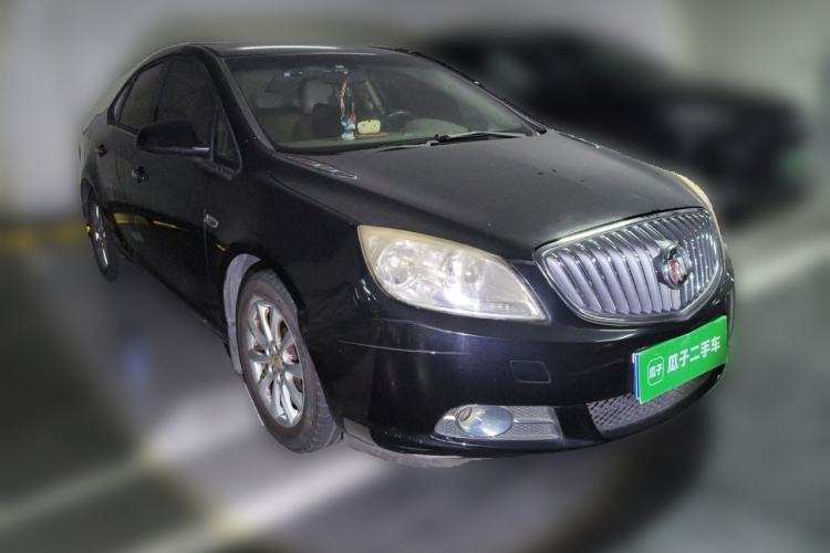 Used Buick GT 2013 GT 1.6L Manual Entry-Level Model Front Right 45 Deg