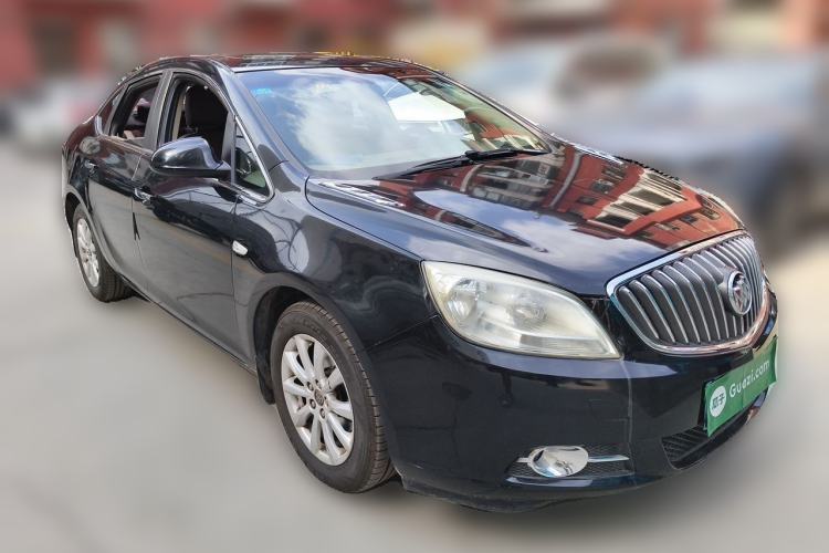 Used Buick GT 2013 GT 1.6L Automatic Fashion Edition Front Right 45 Deg