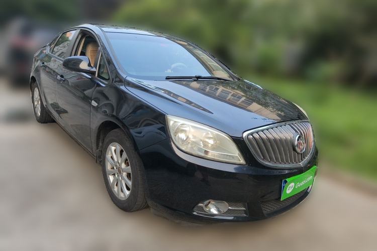 Used Buick GT 2013 GT 1.6L Manual Entry-Level Model Front Right 45 Deg