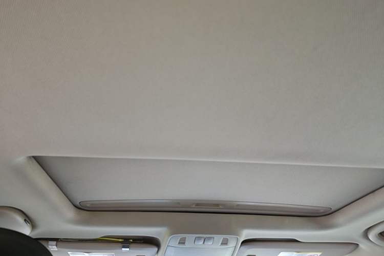 Used Buick GT 2013 GT 1.6L Automatic Fashion Edition Headliner