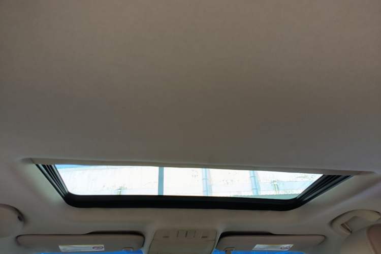 Used Buick GT 2013 GT 1.6L Automatic Fashion Edition Headliner