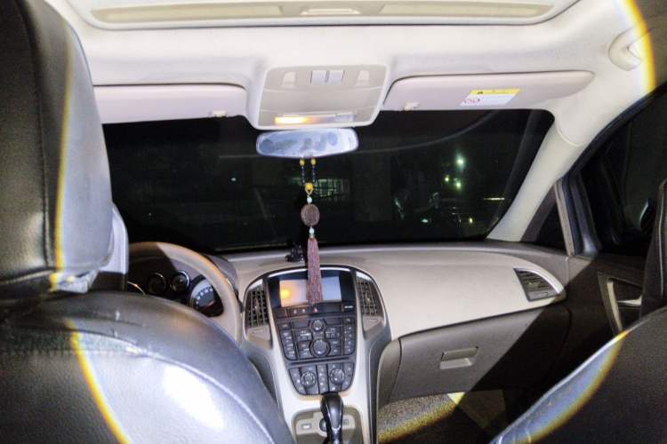 Used Buick GT 2013 GT 1.6L Automatic Fashion Edition Headliner